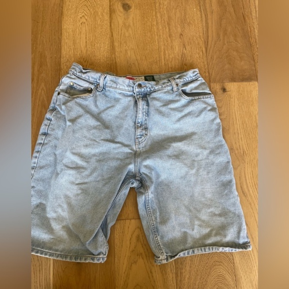 90’s american eagle outfitters jean shorts